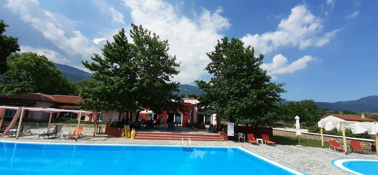 Περι Ανεμων Hotel Zervi Exterior foto